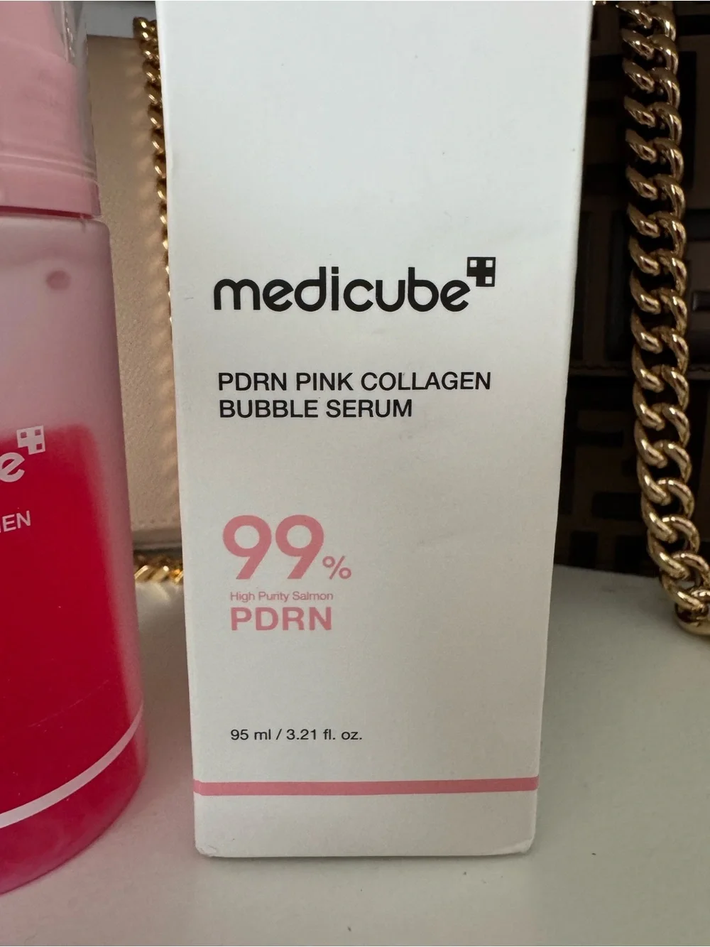 Medicube pink collagen